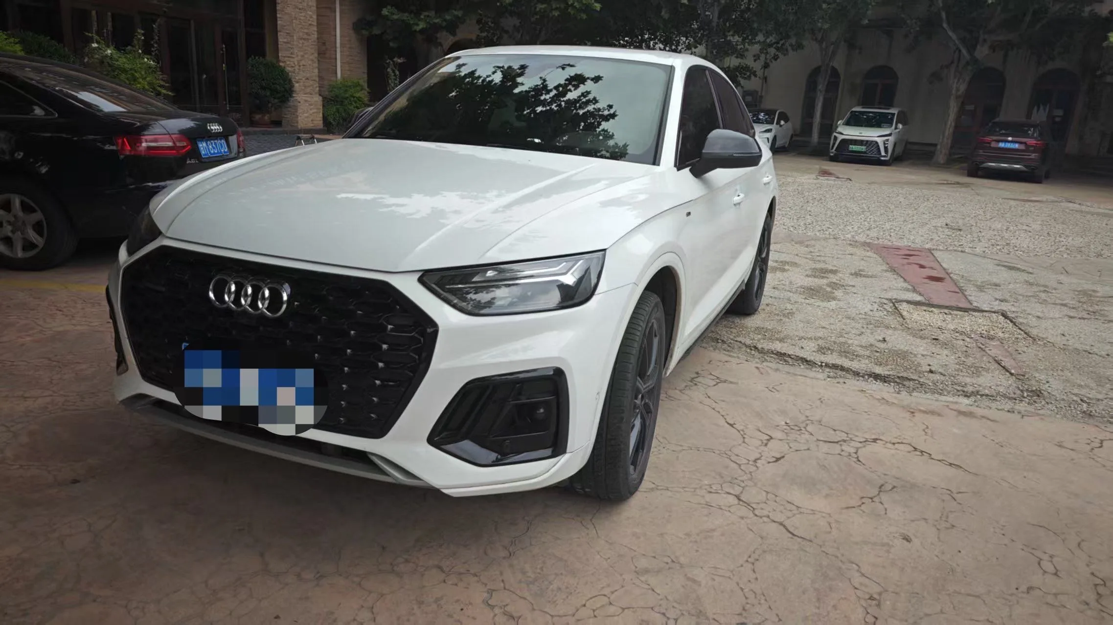 2021 Audi Q5L Sportback 40 TFSI Style