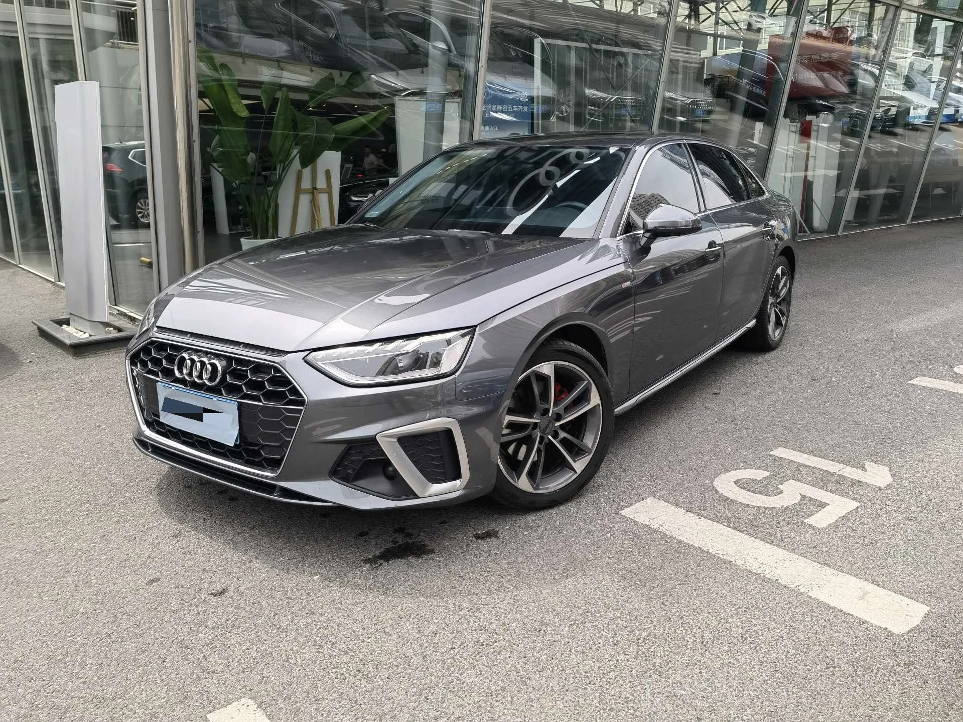 Audi A4L 2020 40 TFSI Fashion Dynamic Edition