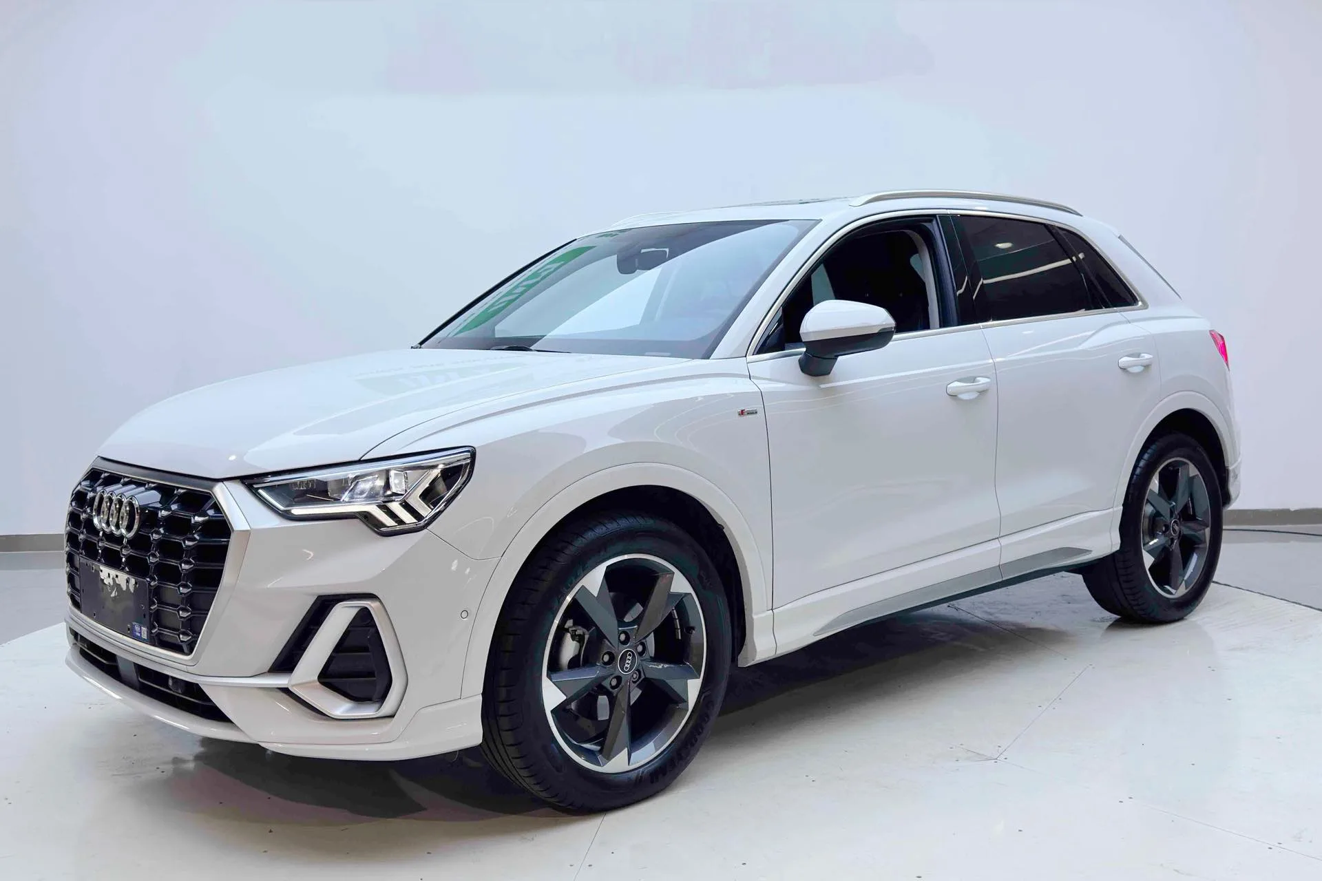 Audi 2023 Q3 1.4TFSI 35TFSI Fashion Dynamic Automatic