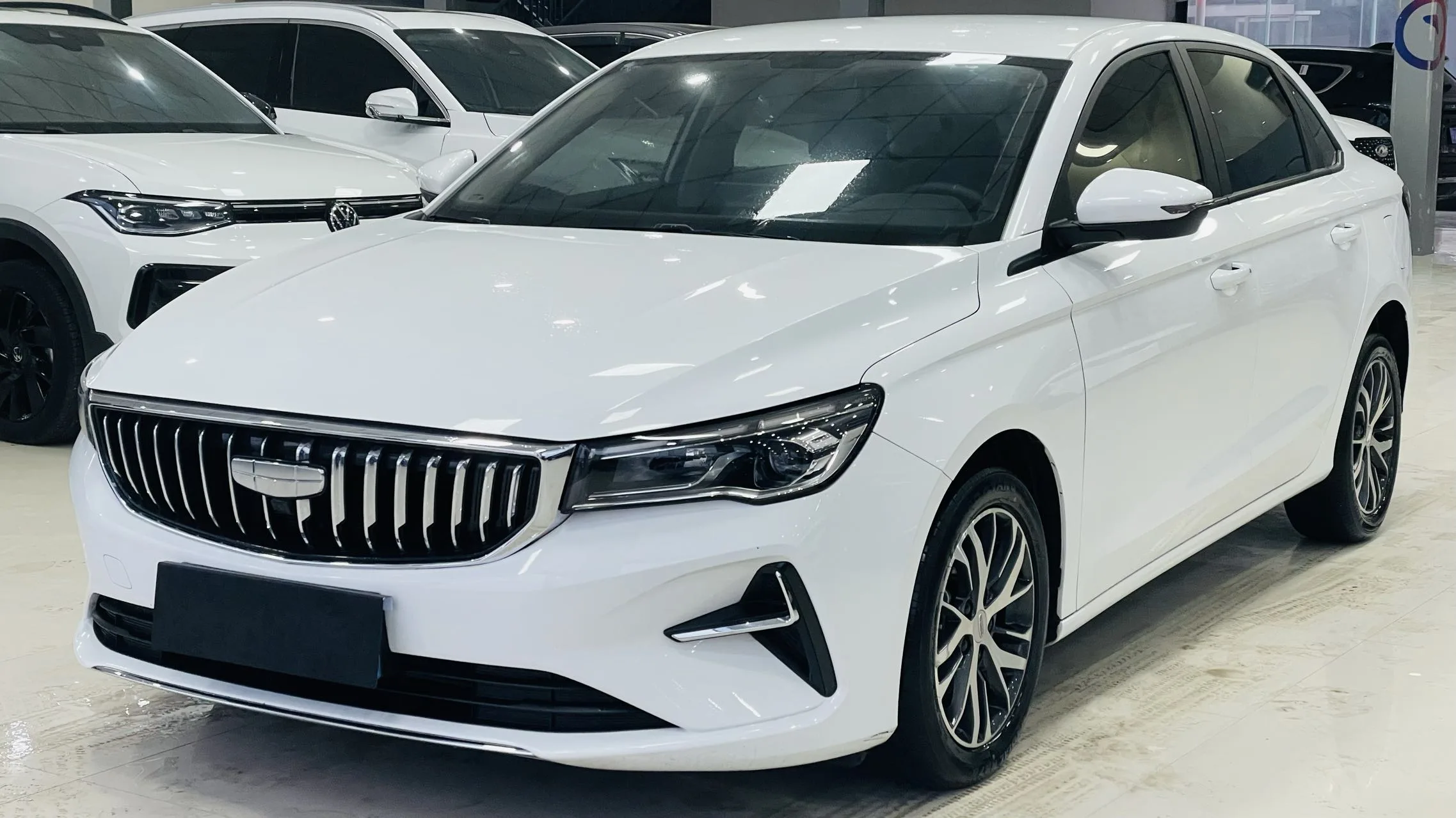 Emgrand 2025 4th Generation 1.5L CVT Longteng Edition