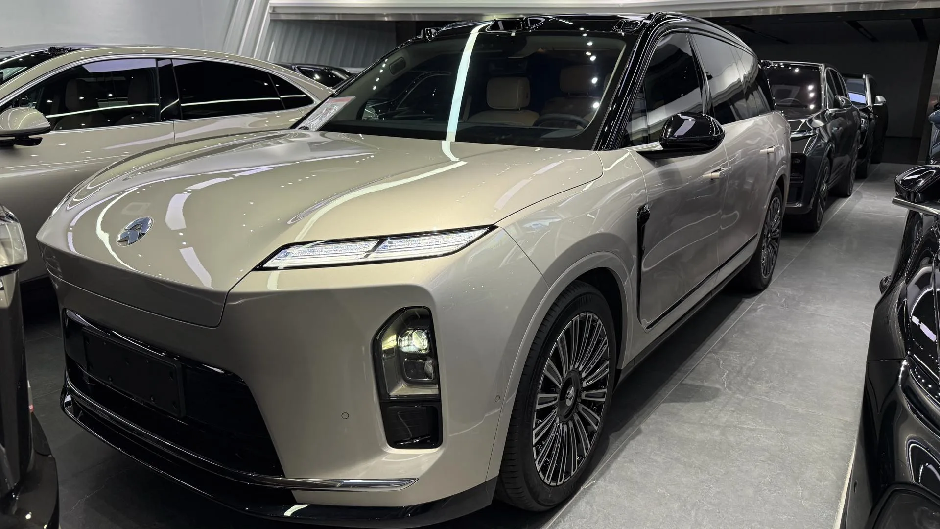 NIO 2026 ES8 6-seater Executive Luxury Edition Automatic