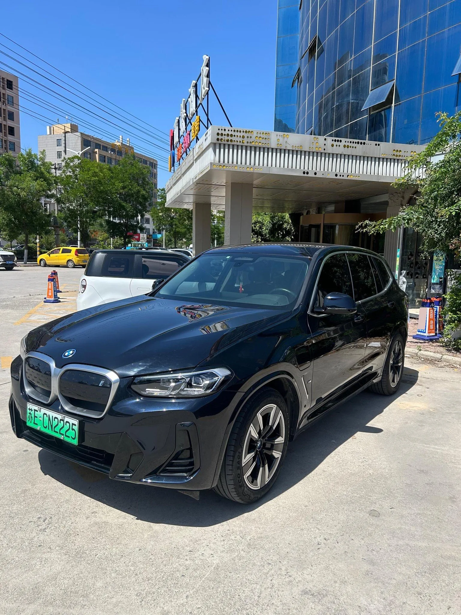 BMW iX3 2022 Facelift Leading Edition