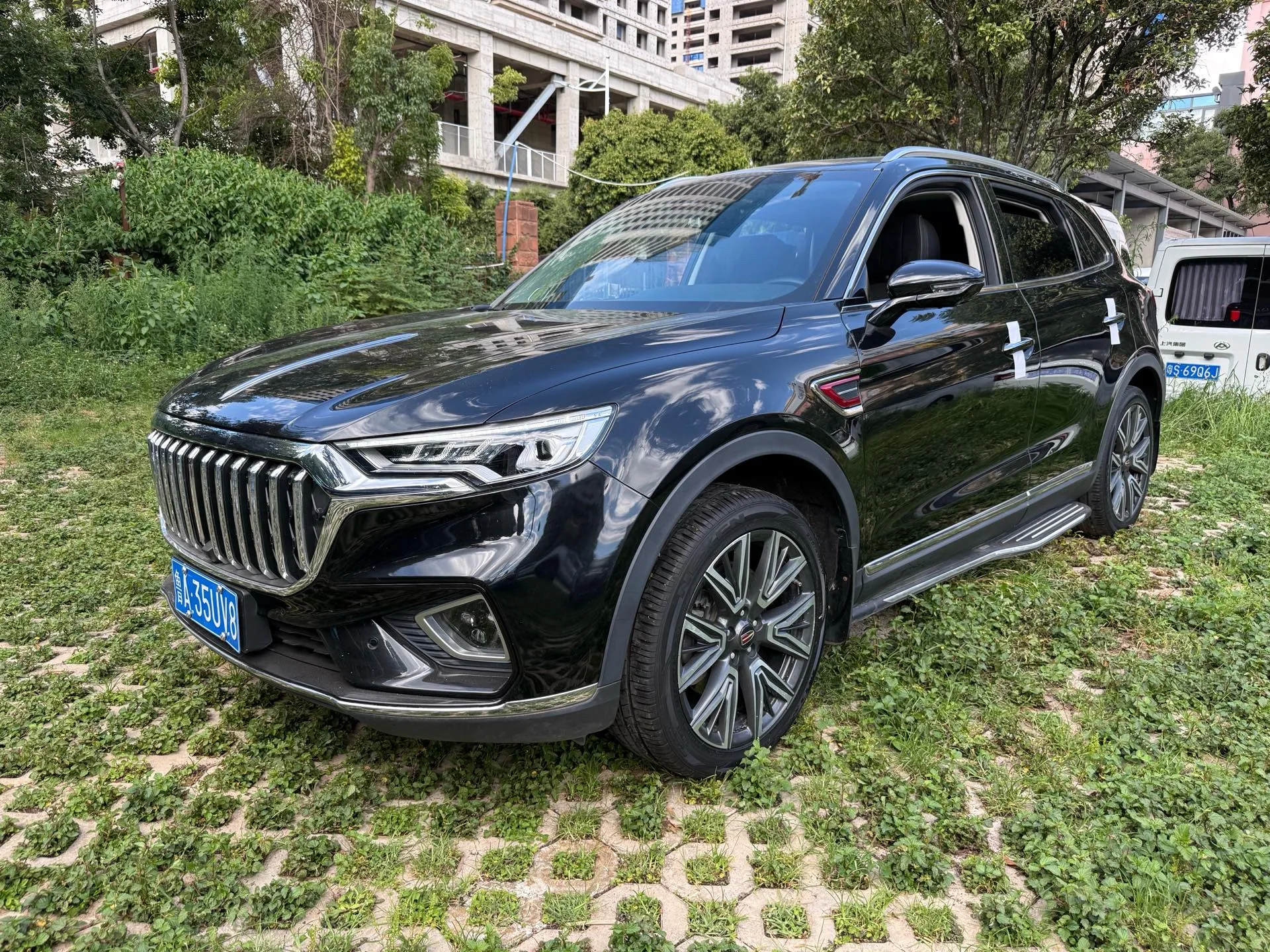 Hongqi HS5 2022 2.0T Intelligent Flagship Enjoy 4WD Edition