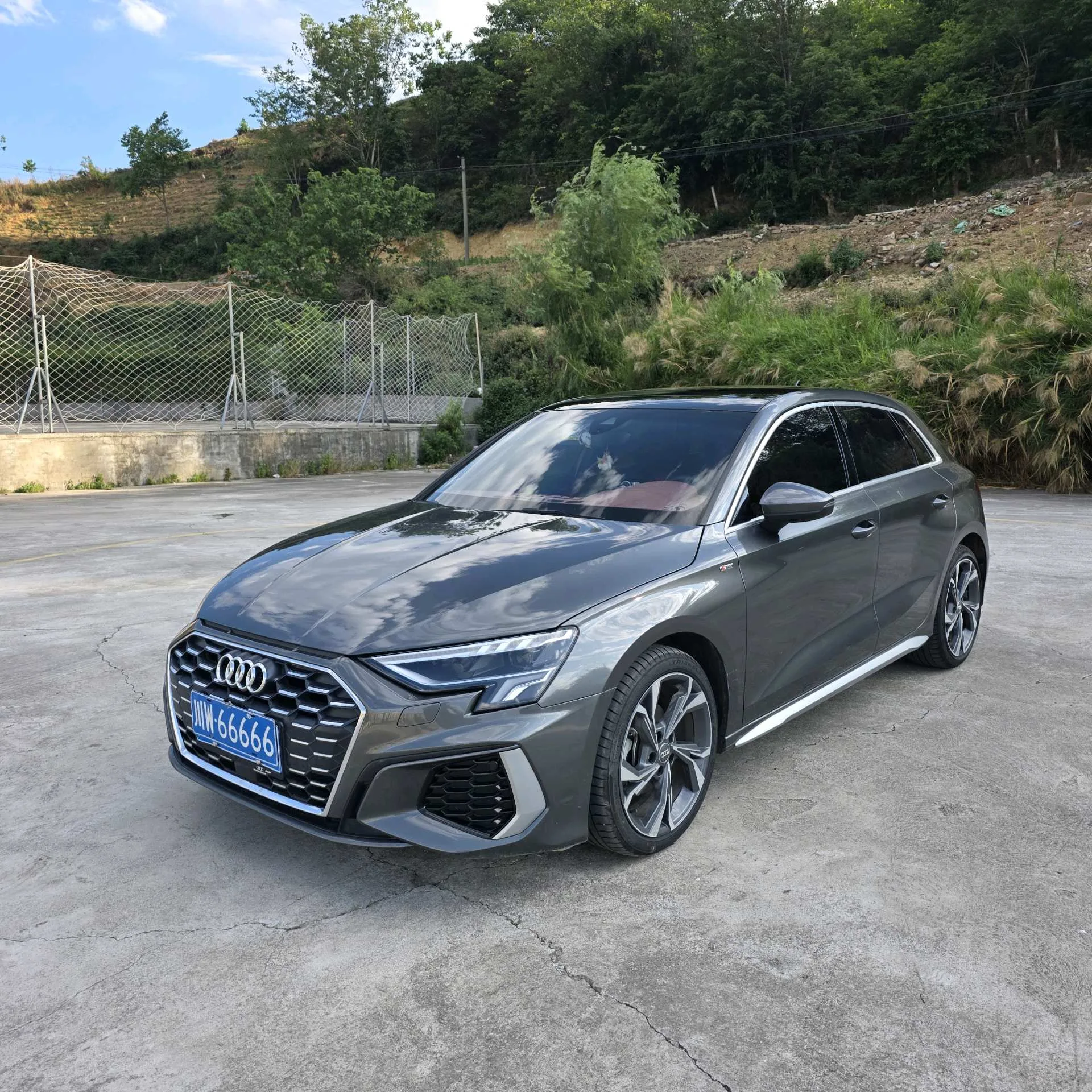 Audi A3 2021 Sportback 35 TFSI Limited Edition (Wang Yibo Collaboration)