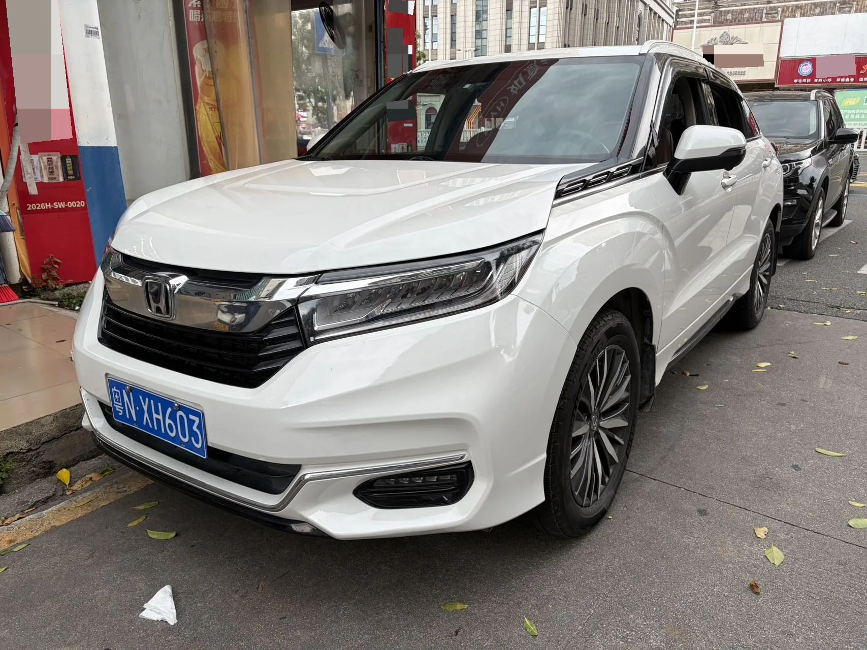 2020 Honda Avancier 370TURBO AWD Premium Edition, Two-Tone