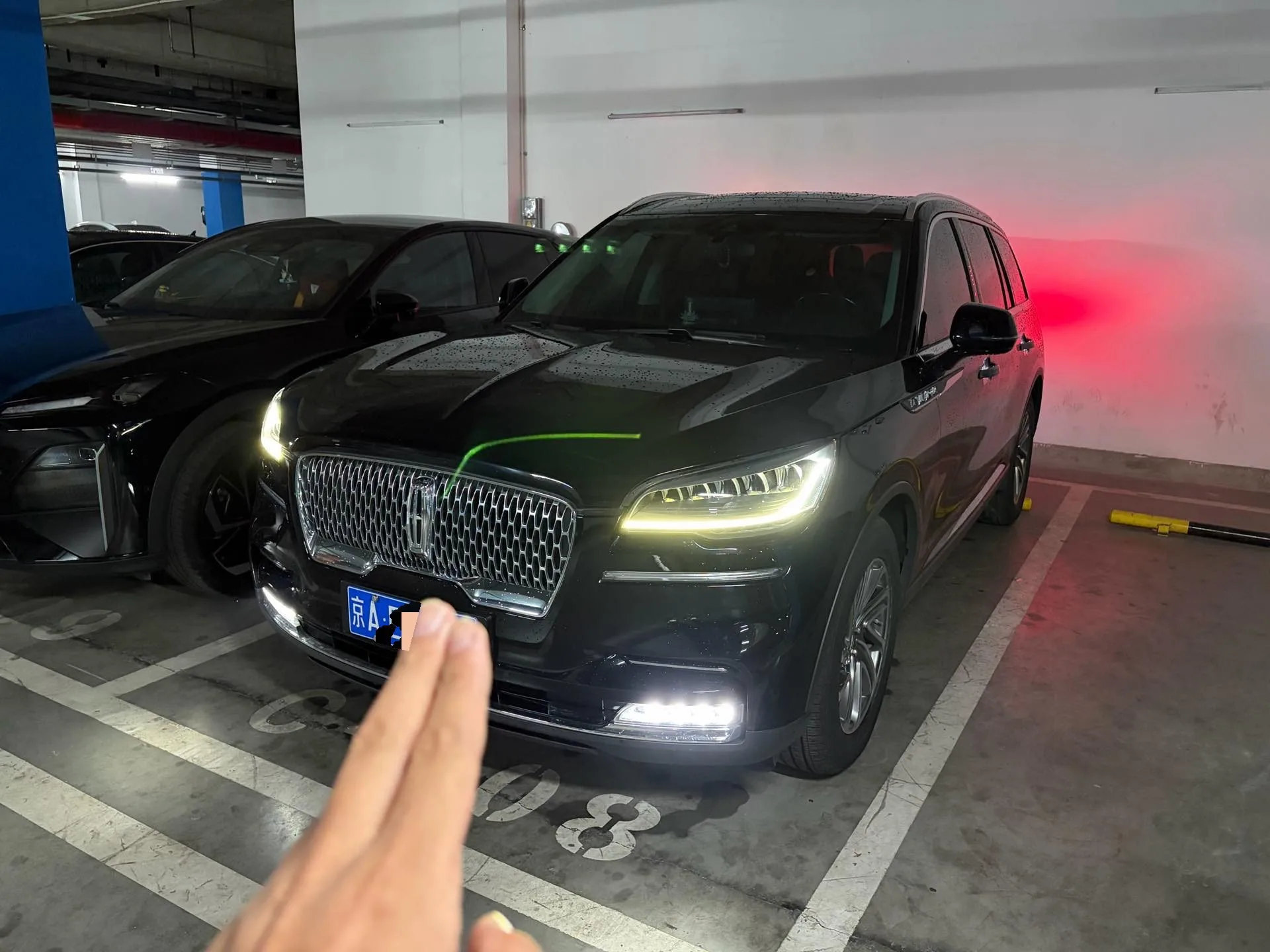 Flying 2020 3.0T V6 AWD Premium Edition