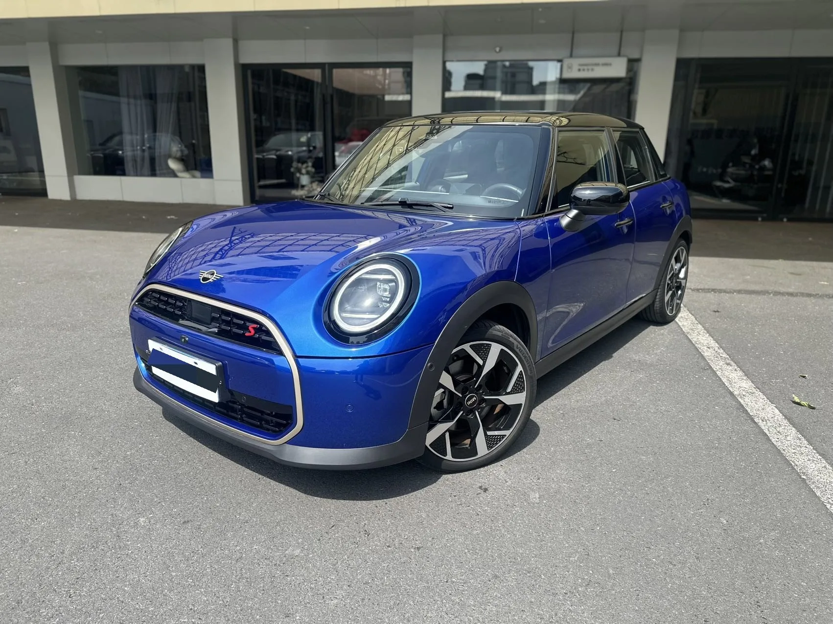 MINI 5-Door (Imported) 2025 Mini Cooper S 2.0T Artist Edition, Automatic Transmission