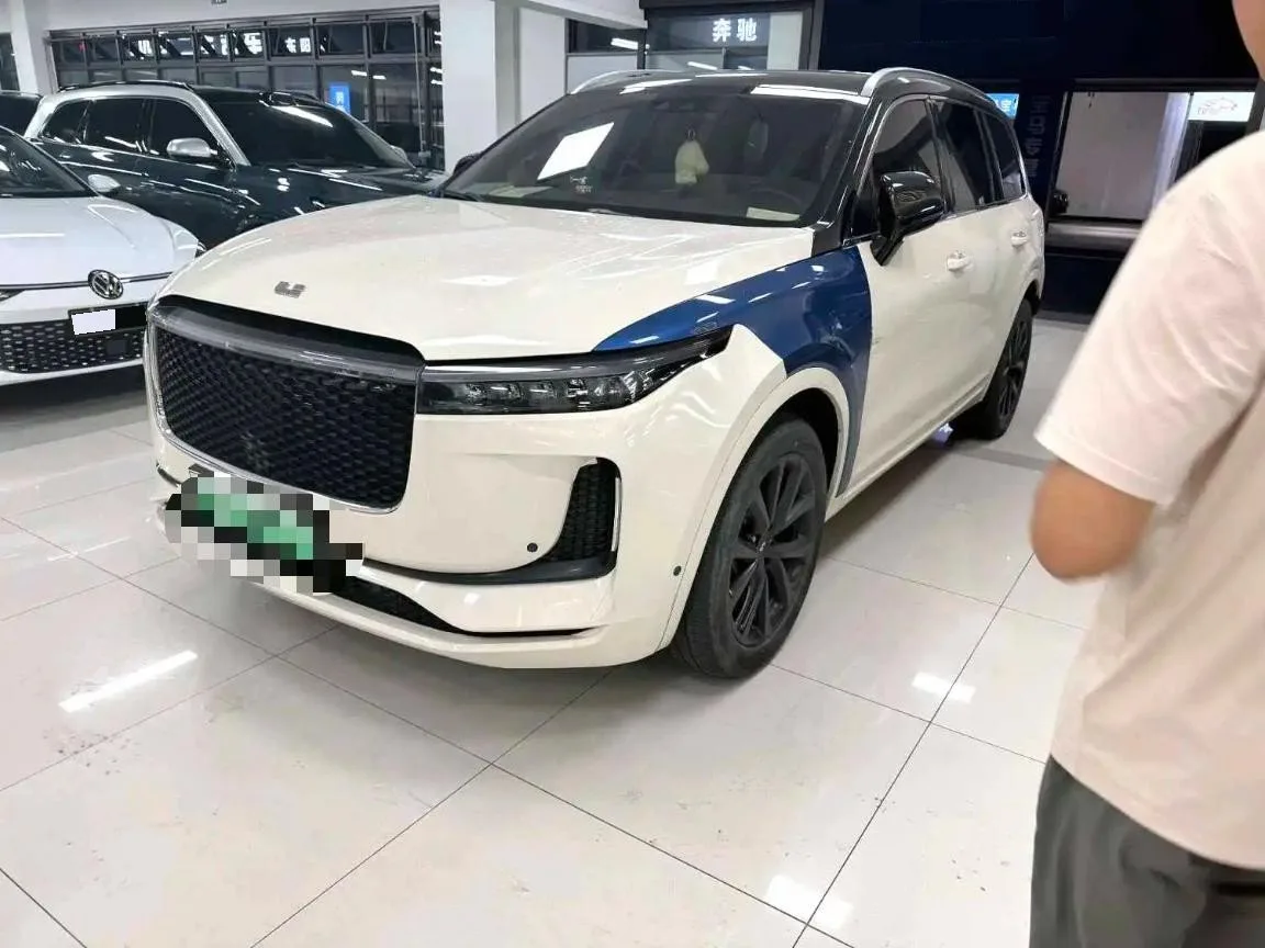 Li Auto ONE 2020 Extended Range 6-Seater