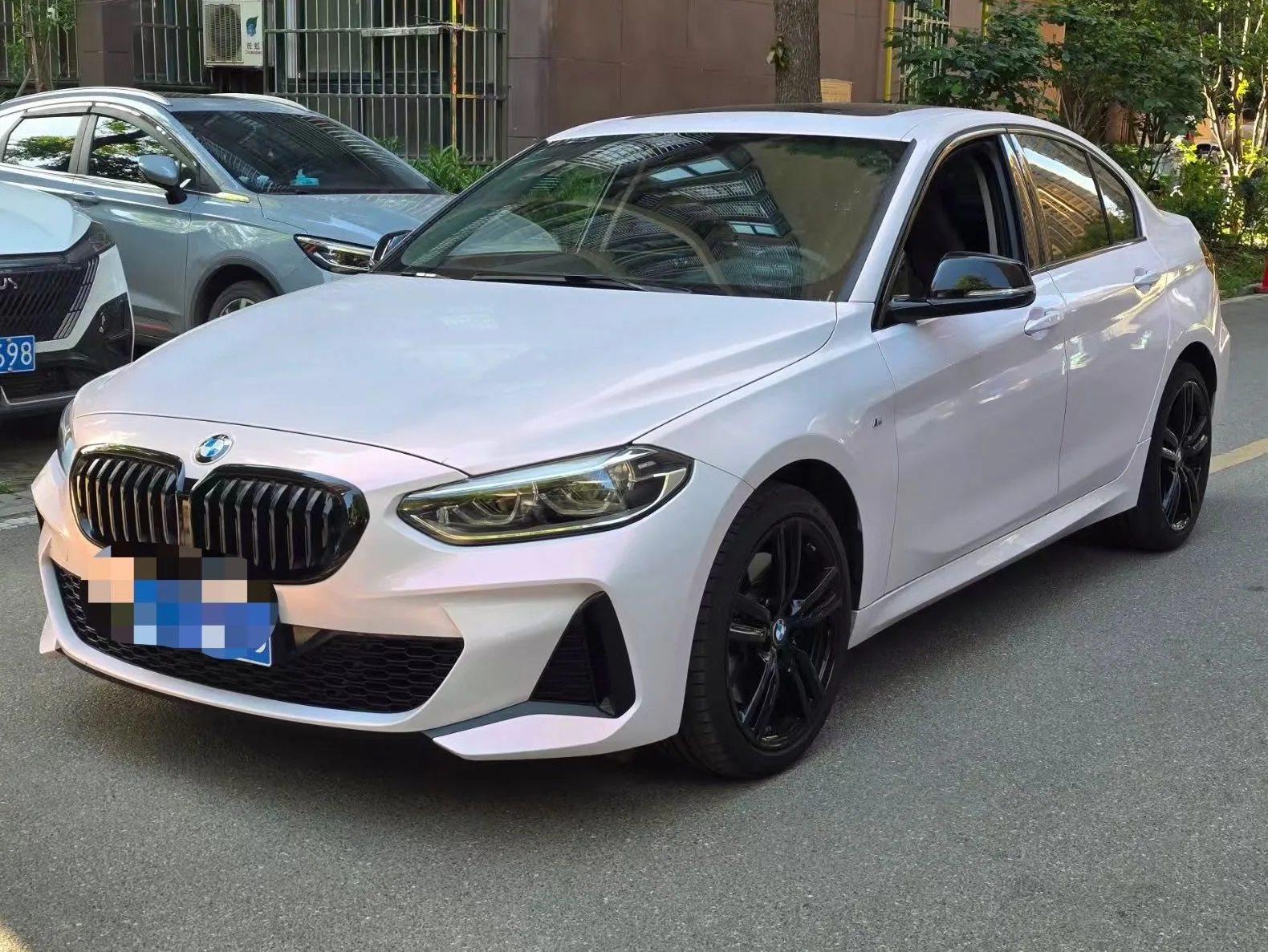 BMW 1 Series 2023 125i 2.0T M Sport Shadow Edition Automatic