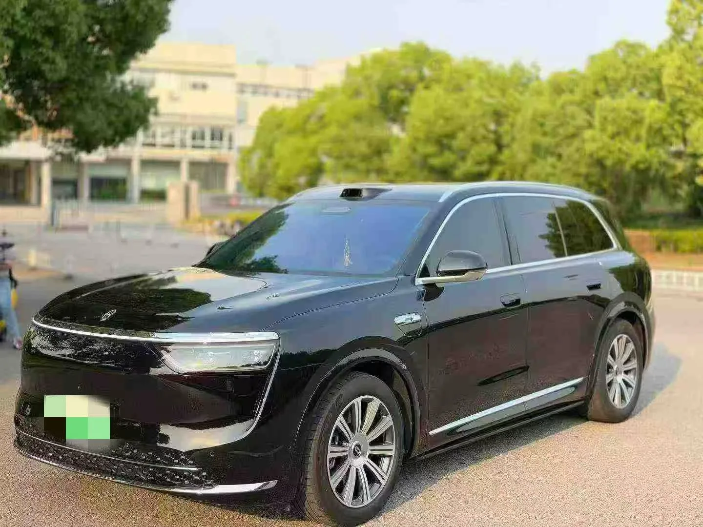 Wenjie M8 2025 Range Extended Max+ Version 53.4kWh 6-Seater