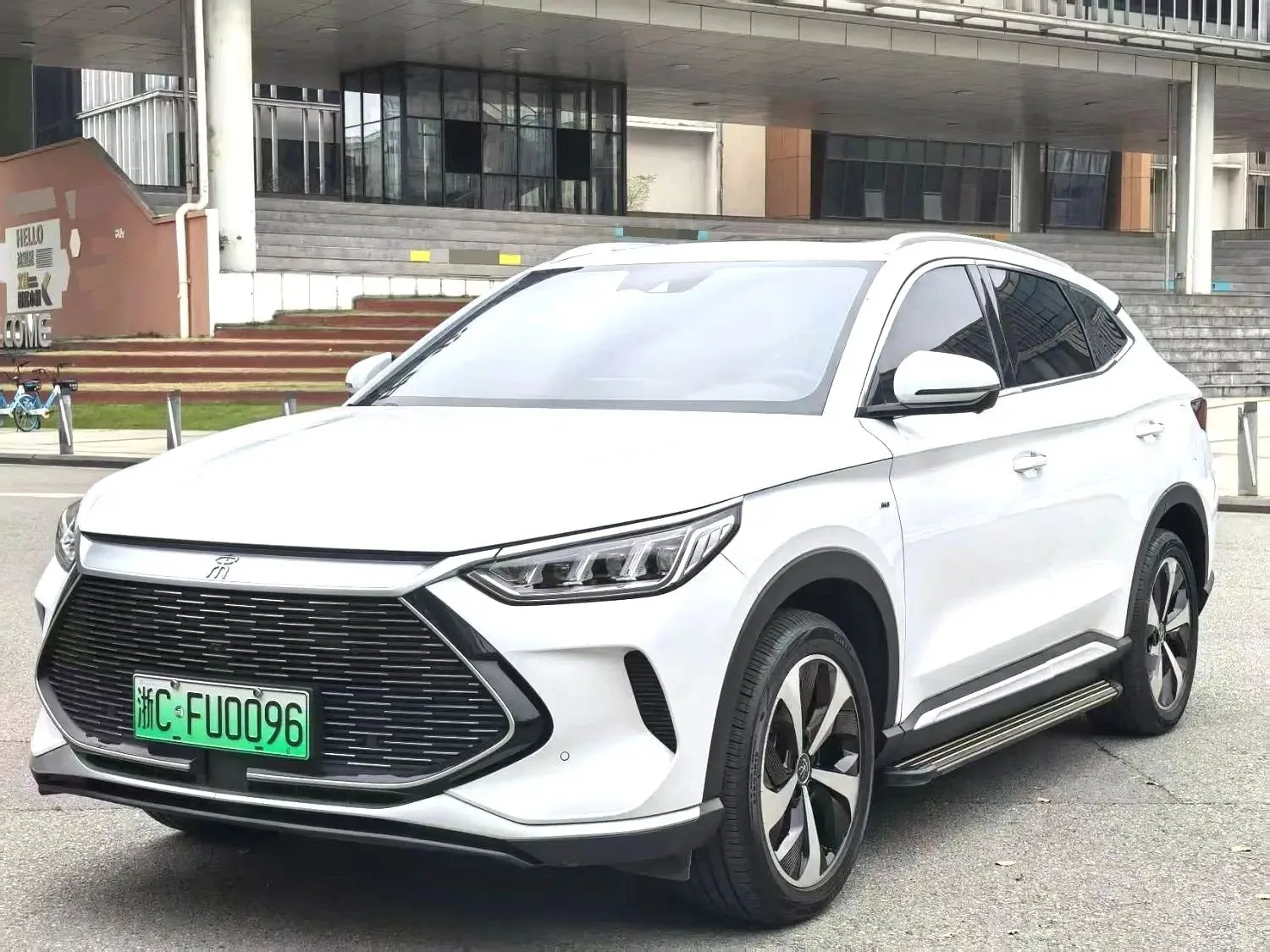 Song PLUS New Energy 2021 Model Year DM-i 100KM All-Wheel Drive Flagship PLUS 5G Edition