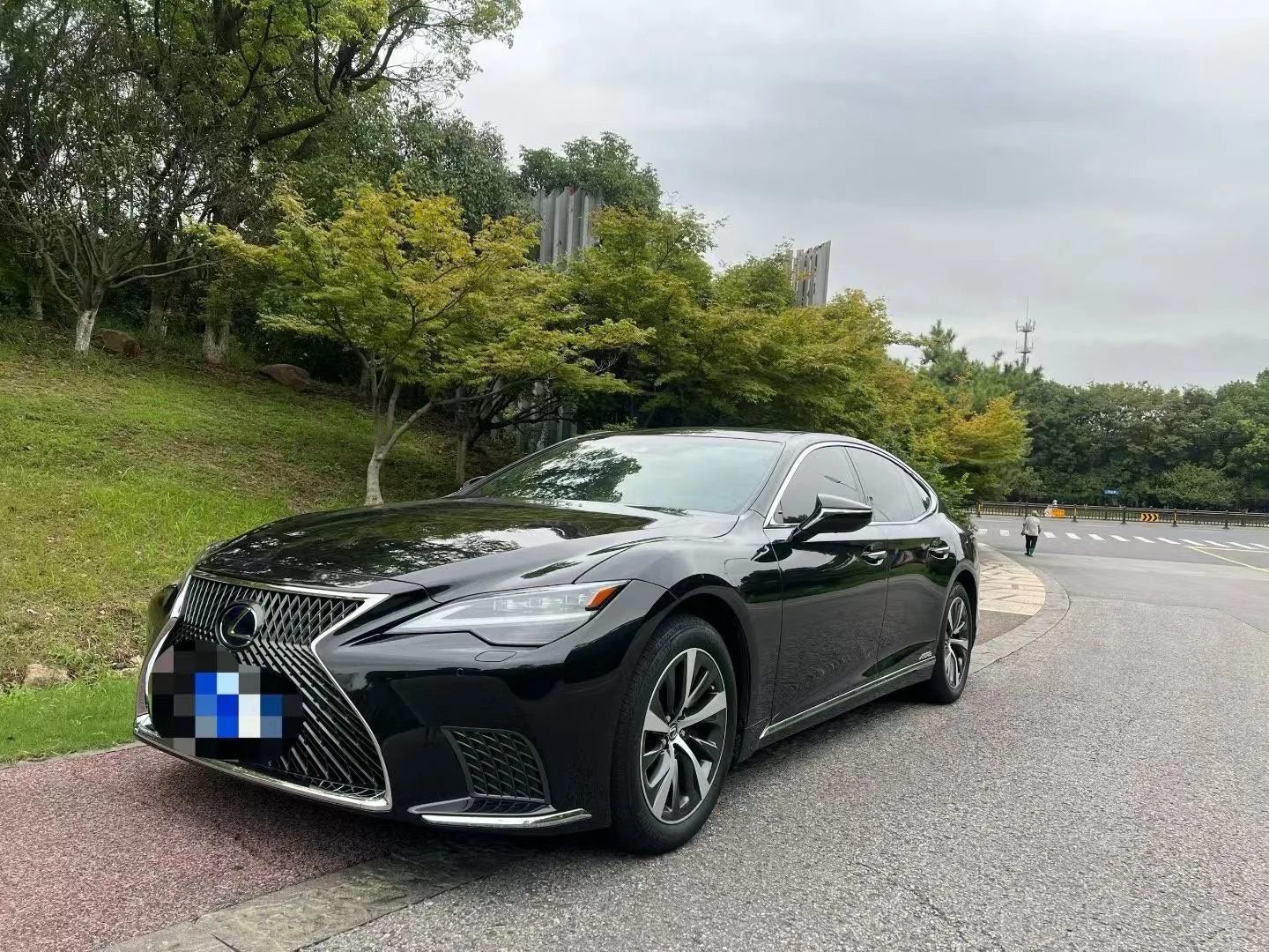 Lexus LS 500h Executive Edition 2021
