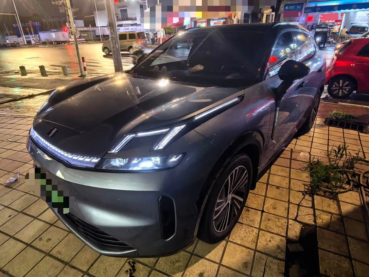 Lynk & Co 08 PHEV 2023 Model, 120km Long Range Halo