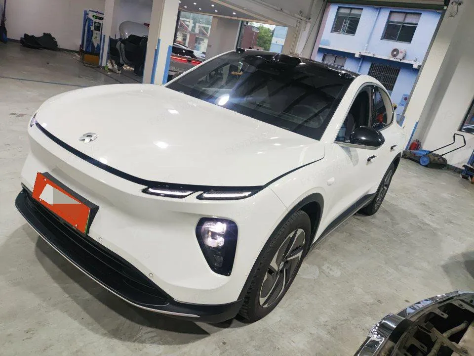 NIO EC6 2024 model 75kWh