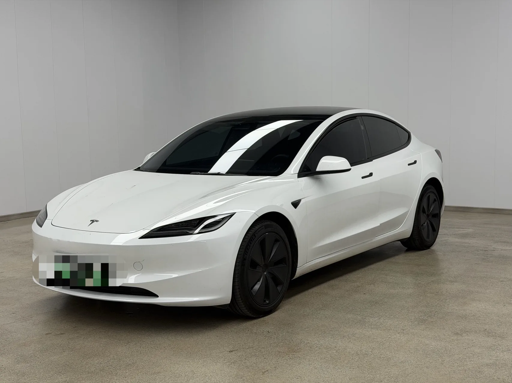 Model 3 2023 Rear-Wheel Drive