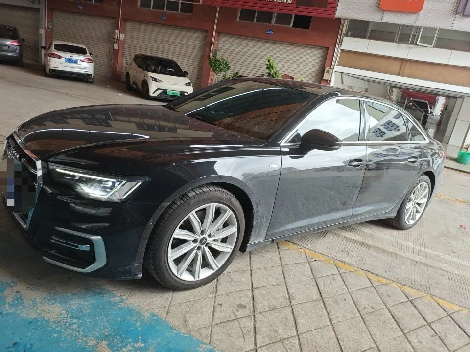 Audi A6L 2022 Facelift 45 TFSI Dynamic Edition