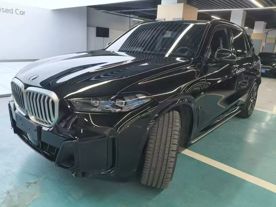 BMW 2023 X5 xDrive40Li 48V 3.0T Premium M Sport Night Edition Package, Automatic Transmission