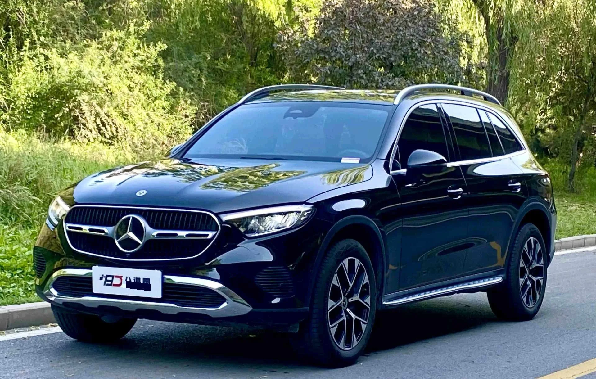 Mercedes-Benz 2025 GLC 260 L 4MATIC 48V 2.0T Dynamic 5-seater Automatic