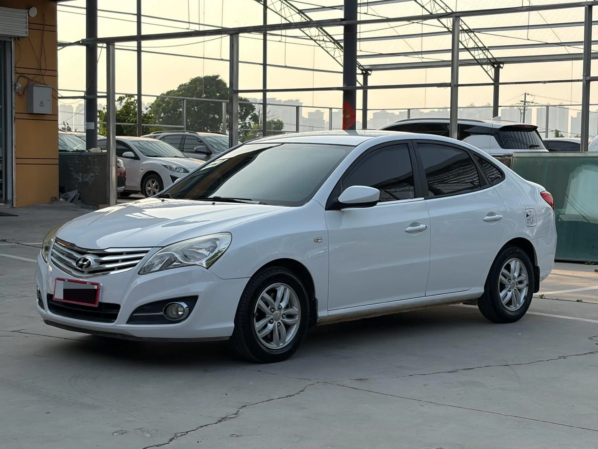 Hyundai Elantra 2011 1.6L Automatic Comfort Model