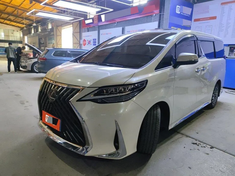 Lexus LM (Imported) 2020 LM350 3.5 Automatic