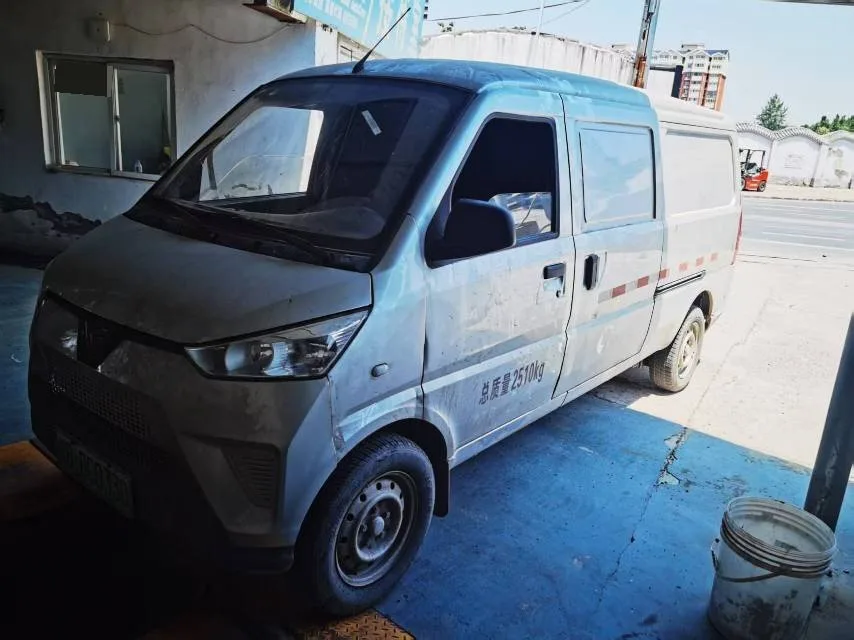 2022 Wuling EV50: Affordable Anchi 35.904 kWh Model