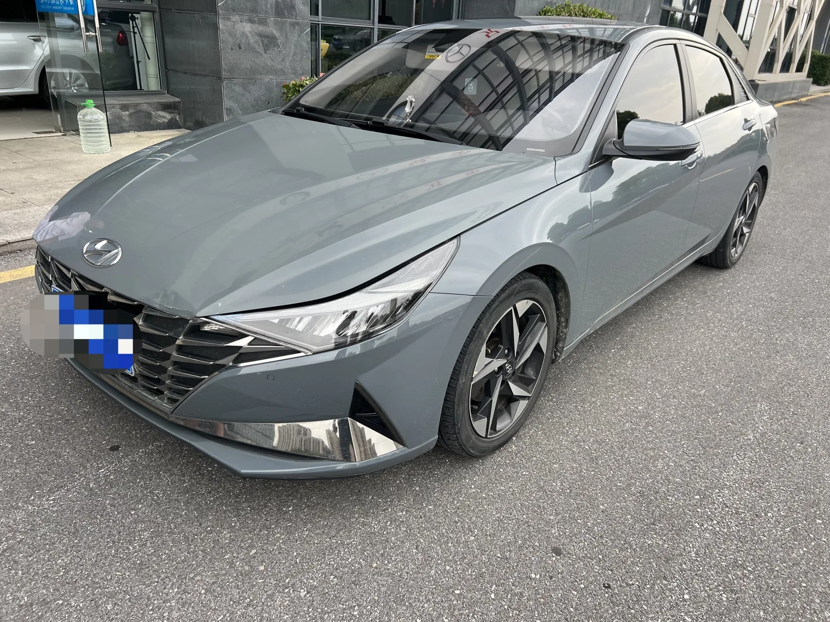 Hyundai Elantra 2021 1.5L CVT LUX Premium Edition