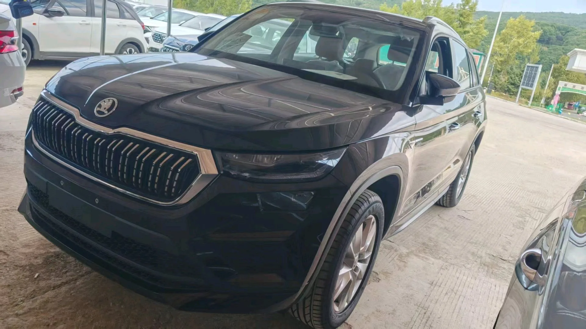 Skoda 2025 Kodiaq 2.0 TSI TSI330 5-Seater Automatic (Front-Wheel Drive)
