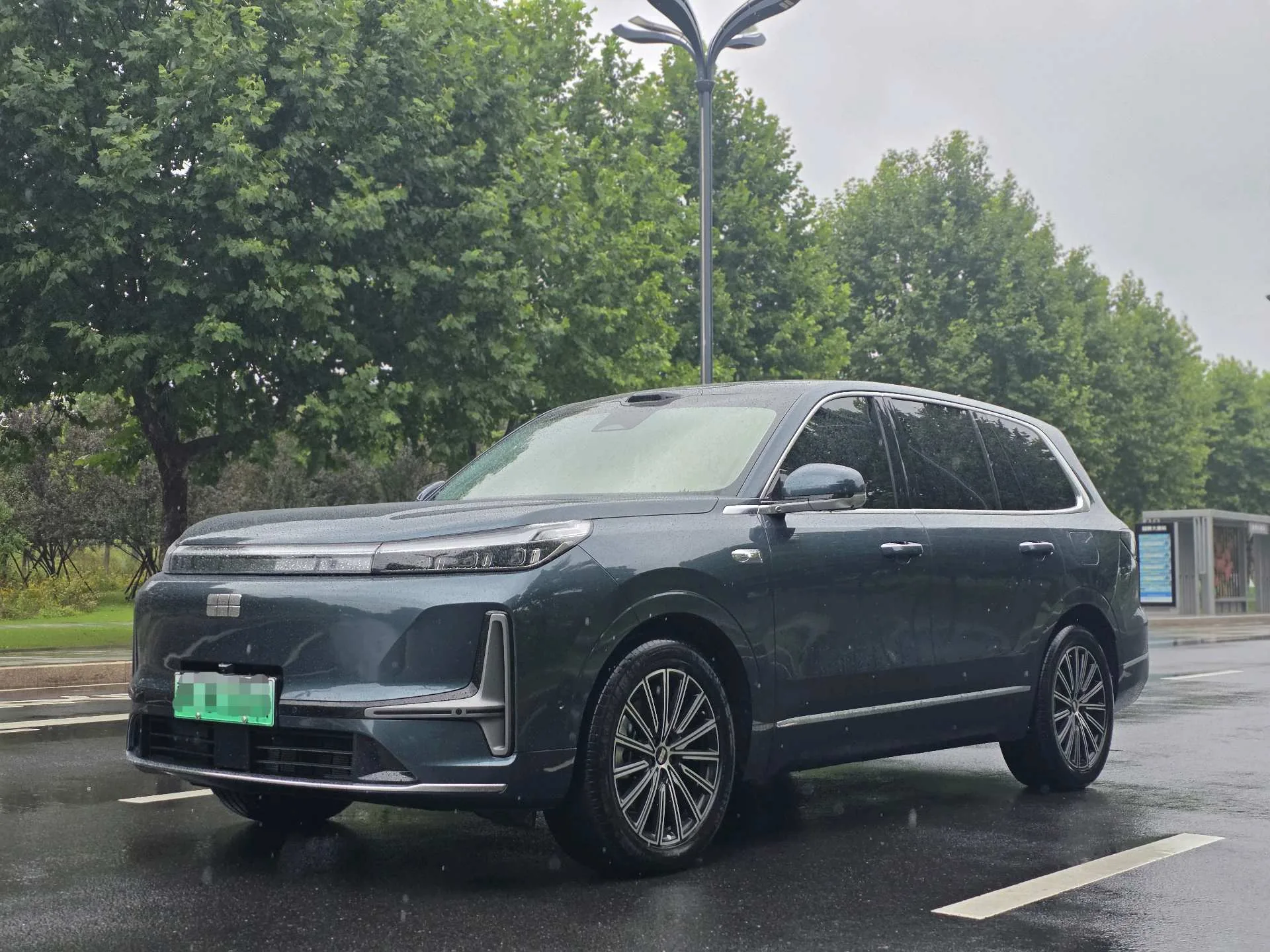 Geely Galaxy 2025 M9 1.5T 230 km 2WD Explorer Edition Automatic