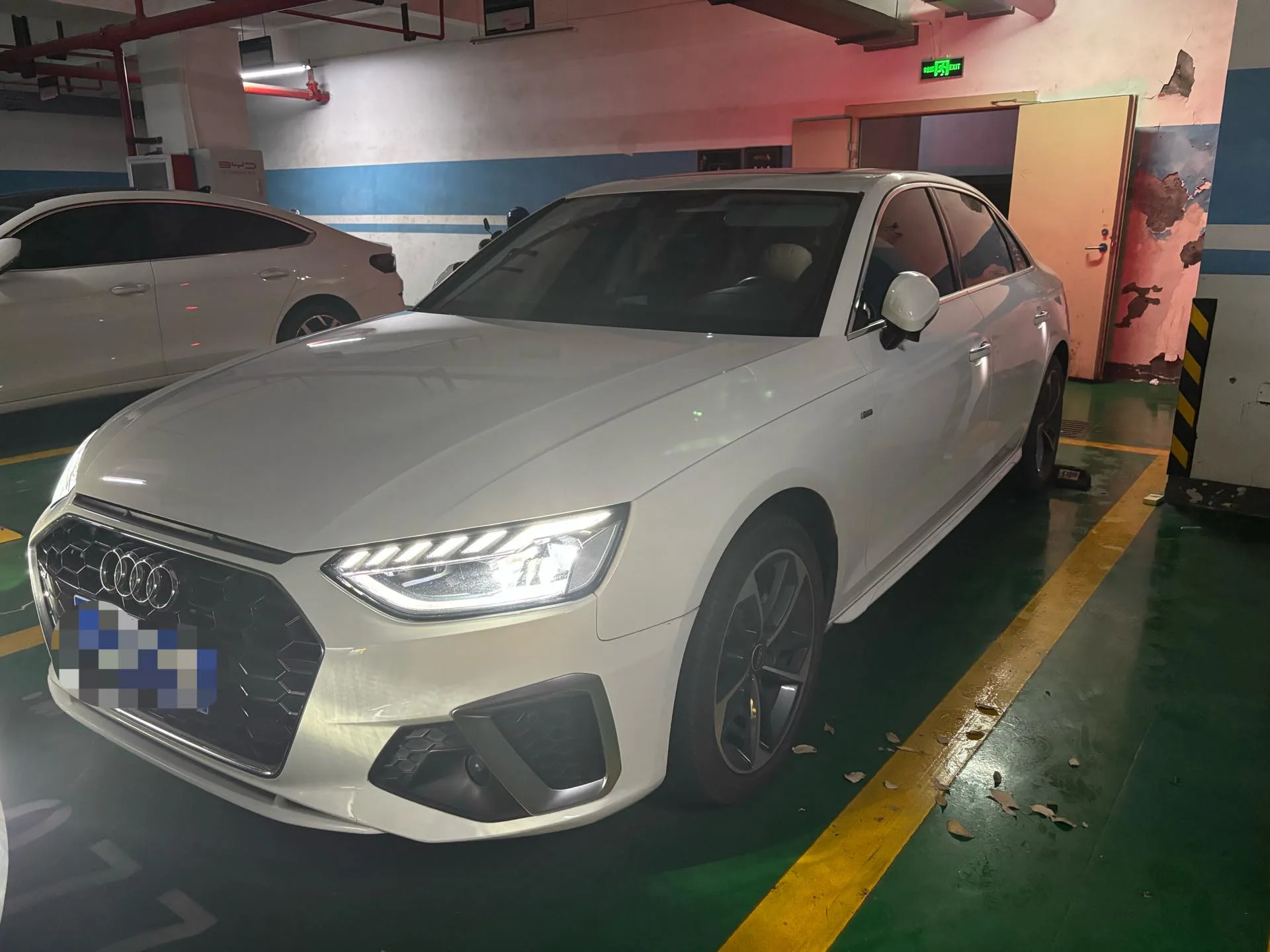 Audi A4L 2022 35 TFSI Fashion Dynamic Edition