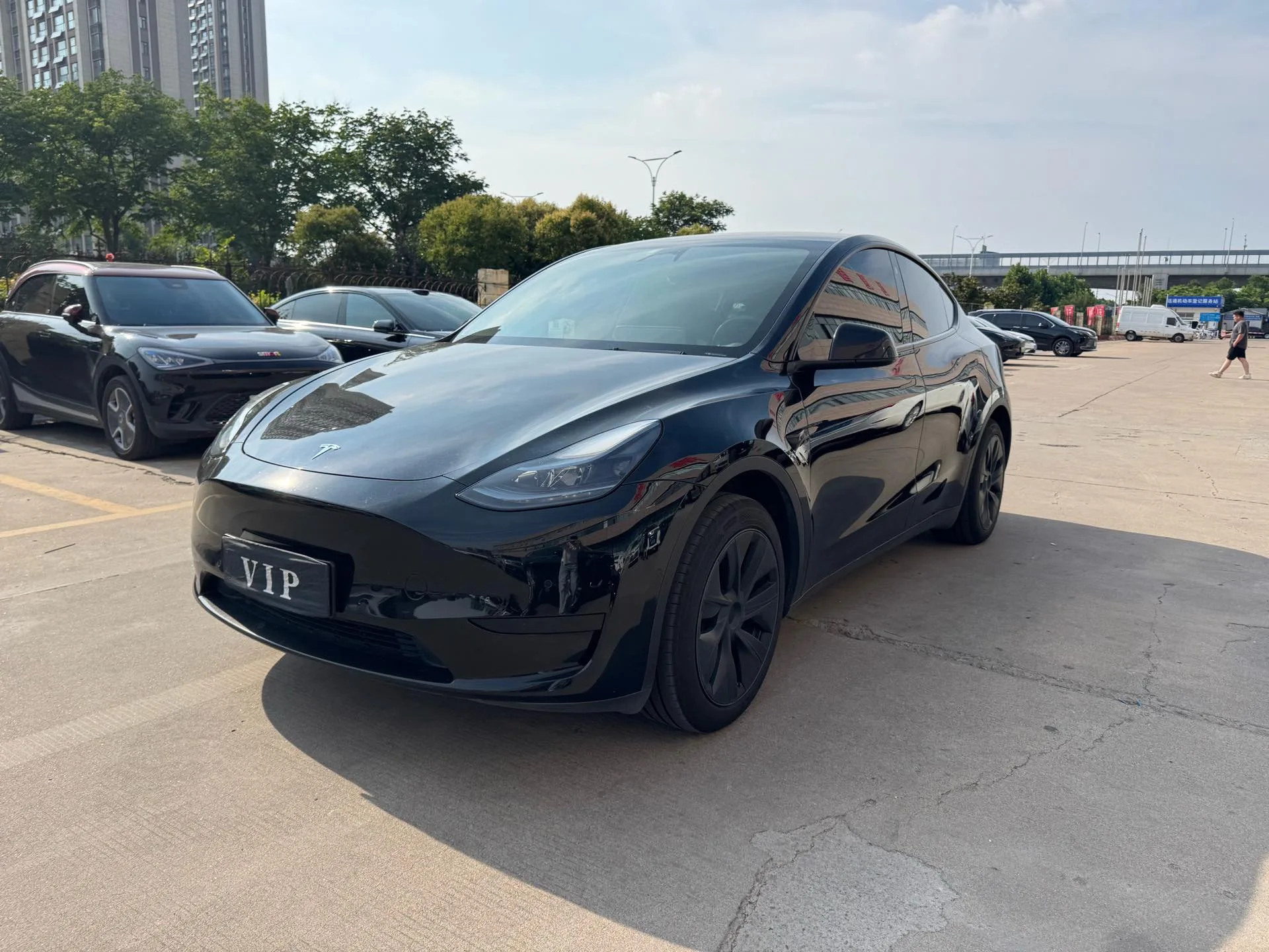 Model Y 2023 Rear-Wheel Drive
