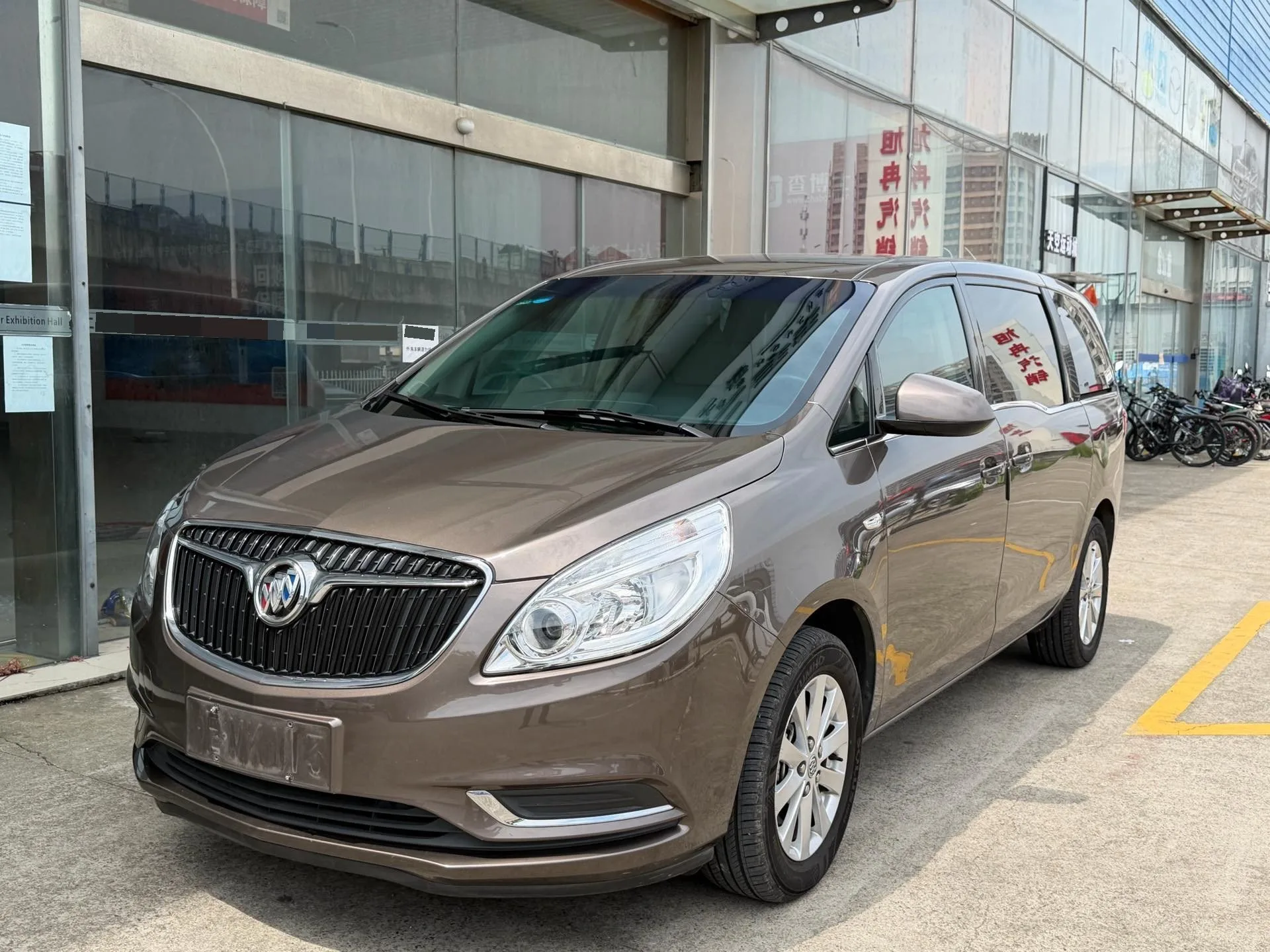 2017 Buick GL8 25S Comfort Edition (China V Emission Standard)