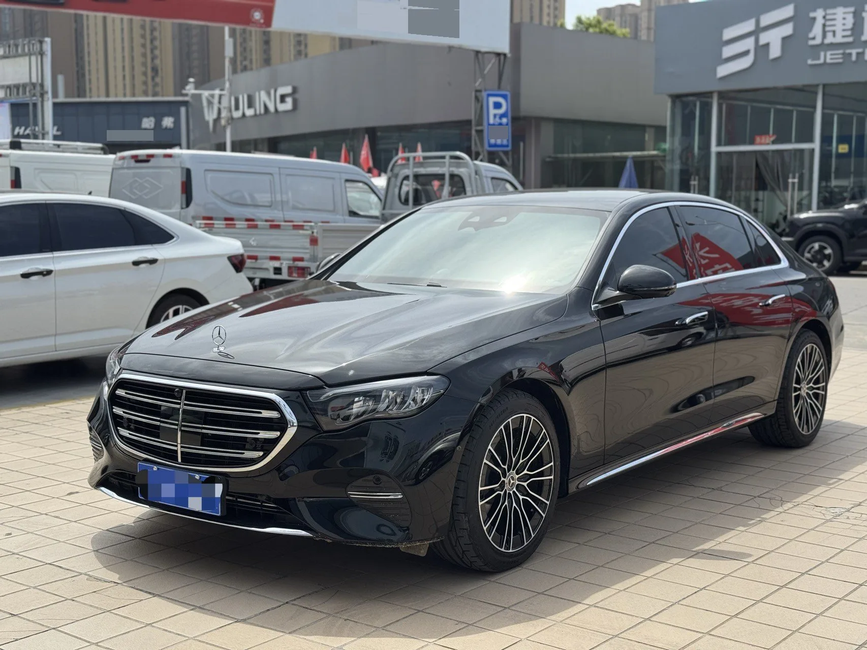 Mercedes-Benz E-Class 2026 E 260 L 48V 2.0T (facelift) Automatic