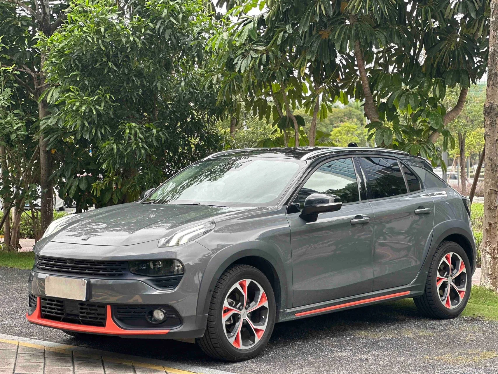 Lynk & Co 02 2018 Model Year 1.5T DCT FWD Ya Pro Edition (China V Emission Standard)