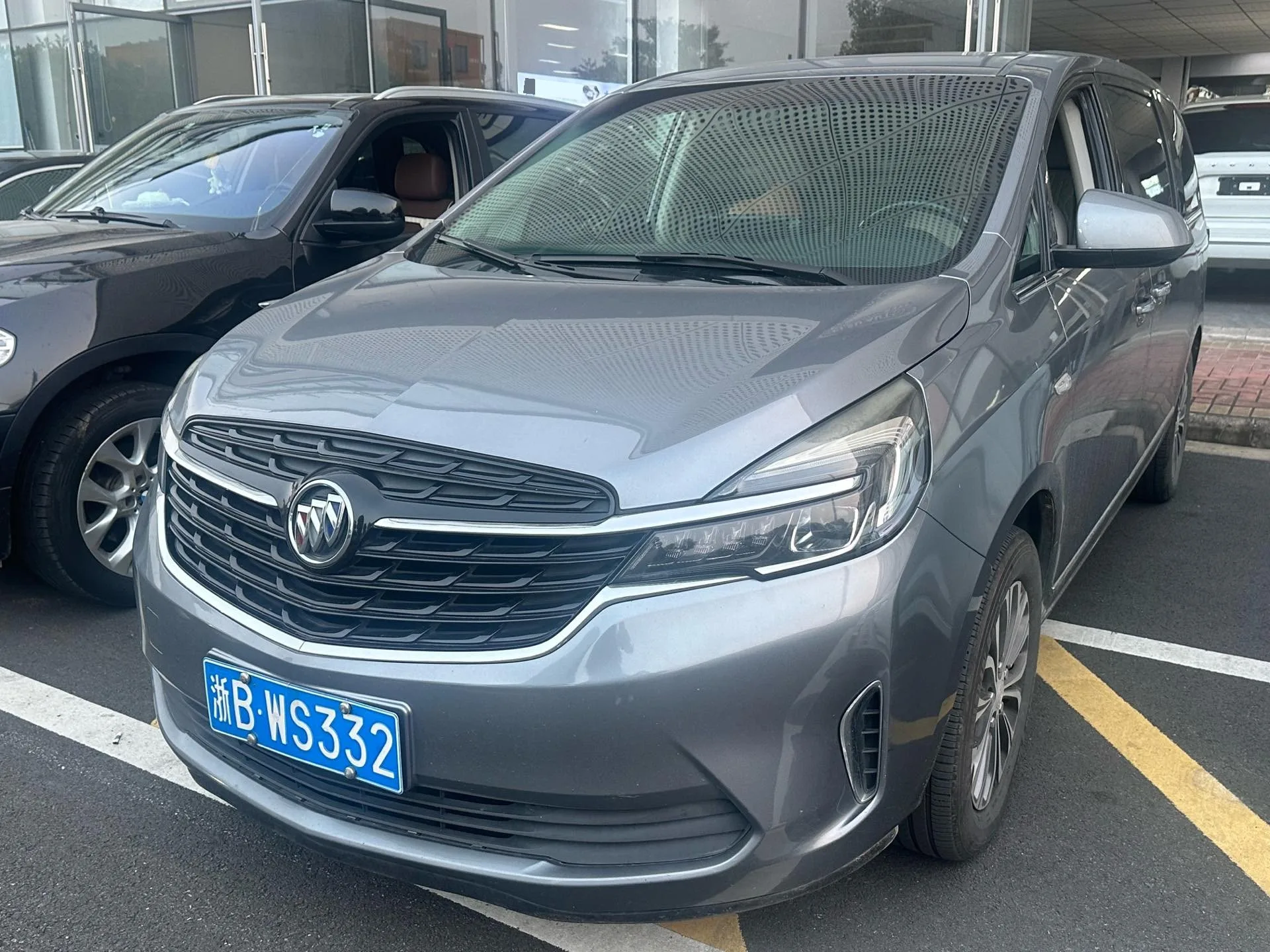 Buick GL8 2021 Land Business Class 652T Luxury