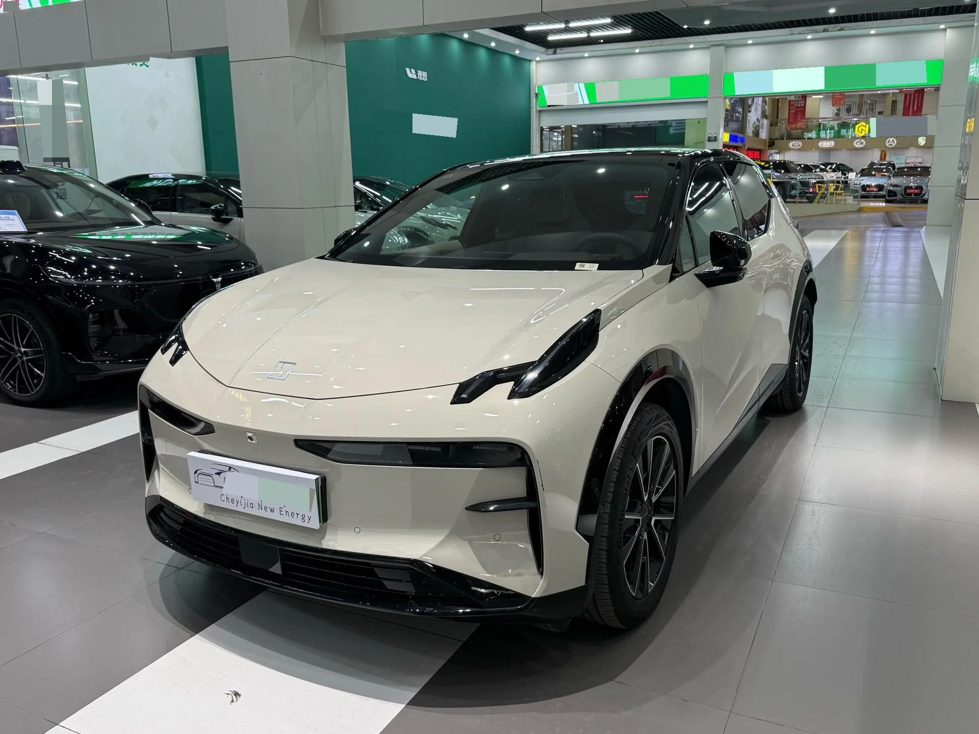 JiKrypton 2025 JiKrypton X Four-Seat Rear-Wheel Drive Magic Cube Edition Automatic Transmission