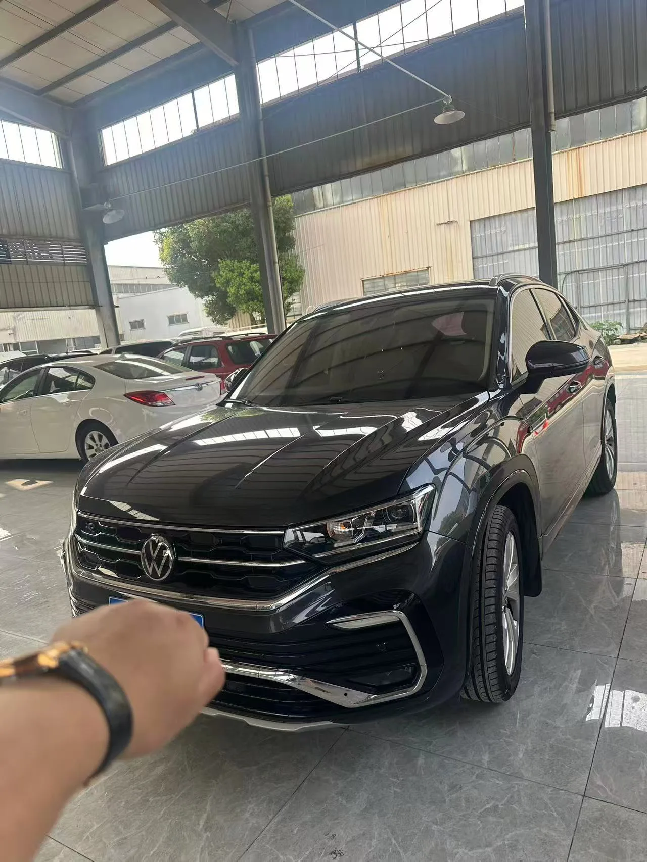 Tiguan 2019 330TSI FWD Premium Edition, National V
