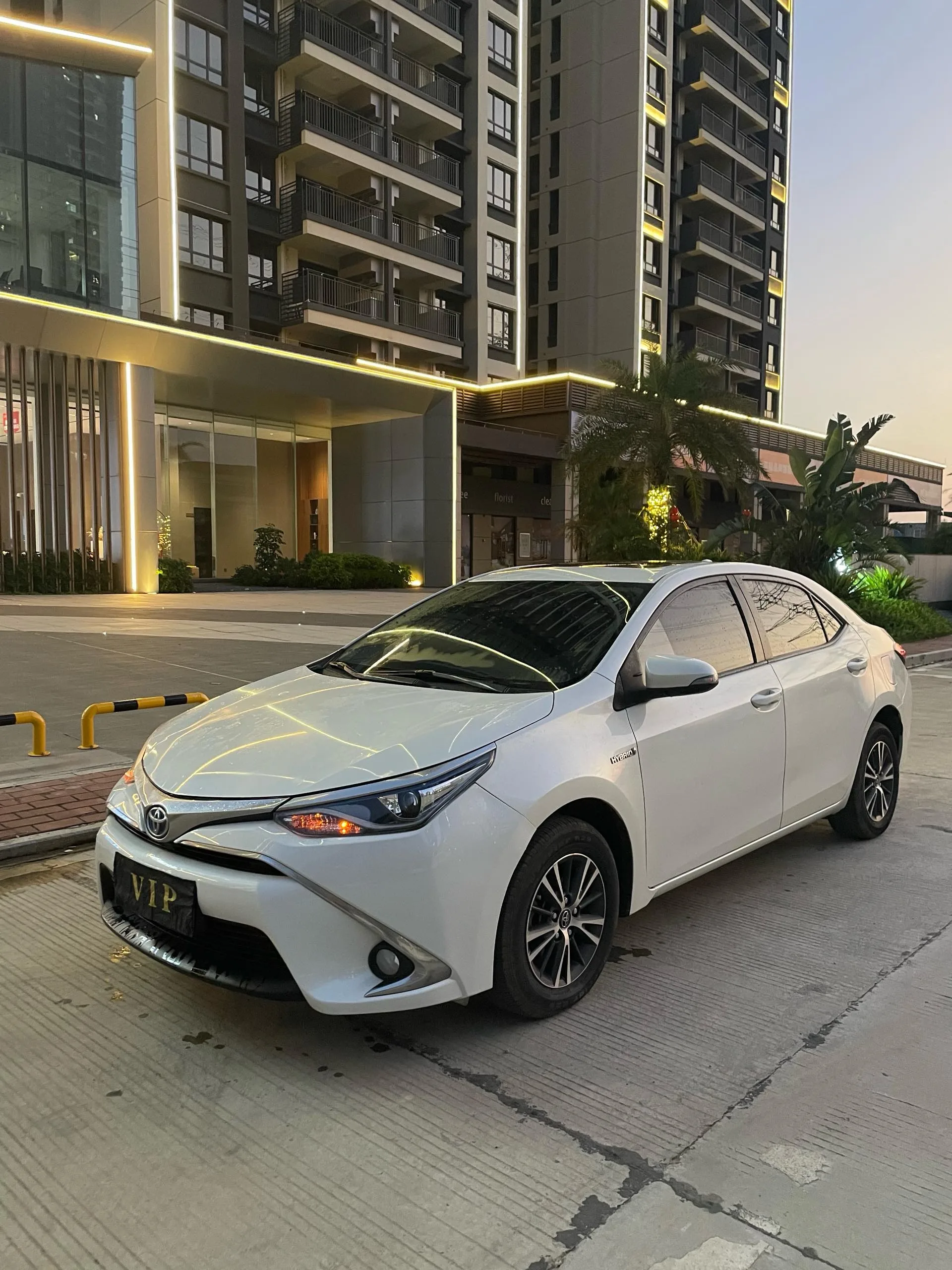 2017 Toyota Corolla Hybrid 1.8H GS E-CVT Elite Sunroof Edition (National V Emission Standard)