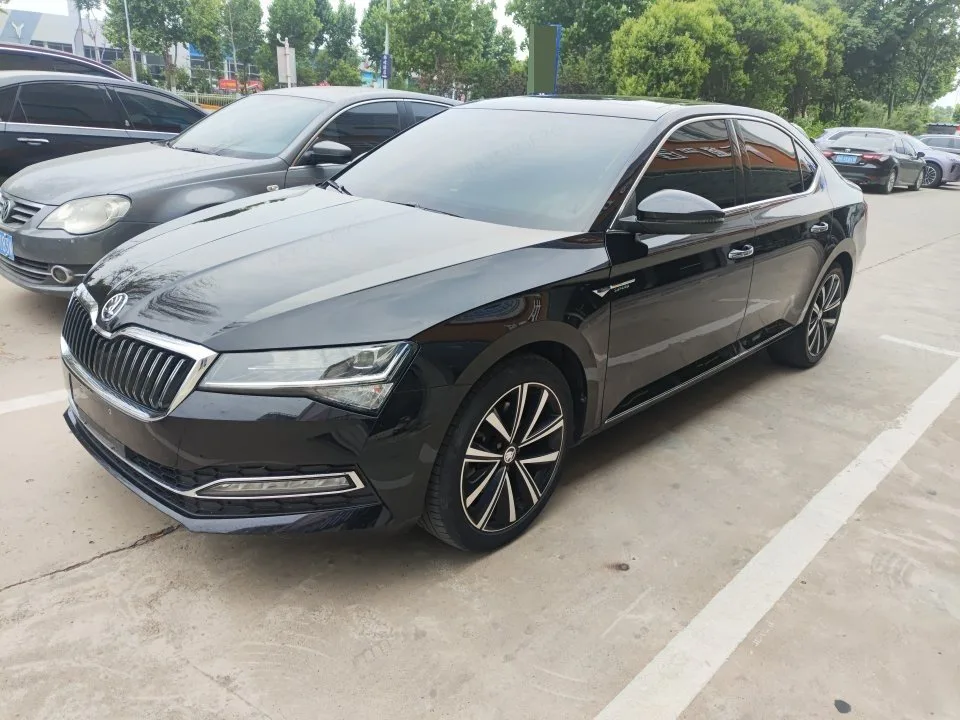 Superb 2022 TSI280 DSG Premium Edition