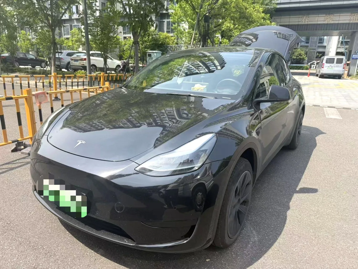 Model Y 2023 Long Range All-Wheel Drive