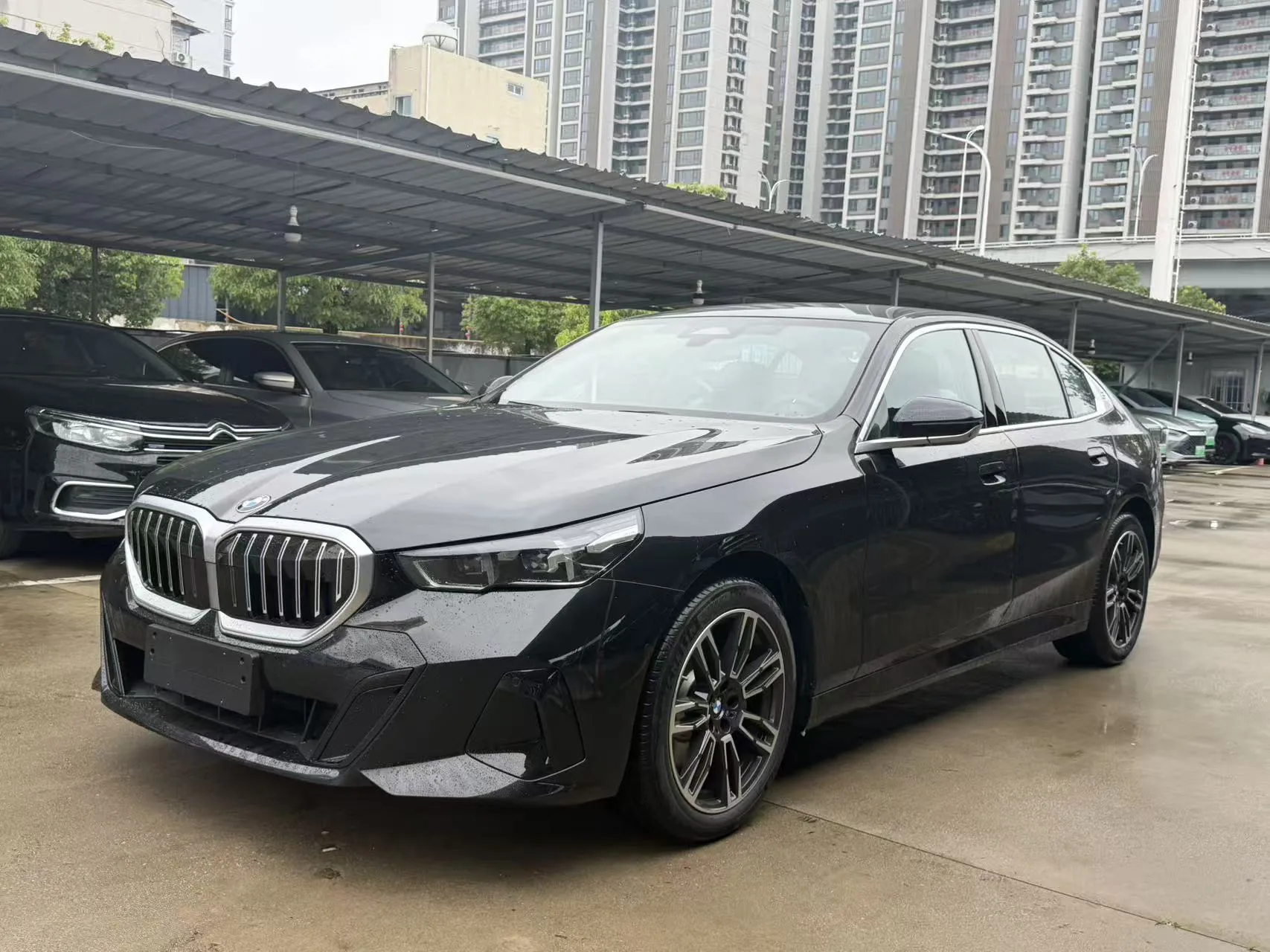 2026 BMW 5 Series 530Li 48V 2.0T Leading M Sport Package Automatic