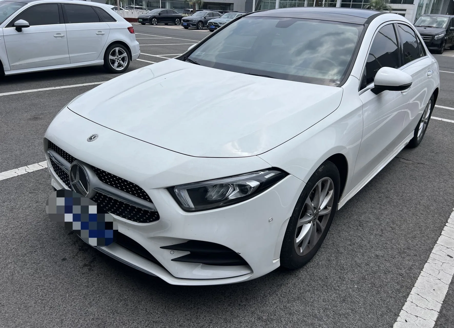 Mercedes-Benz A-Class 2022 A 200 L Sport Sedan Fashion Edition