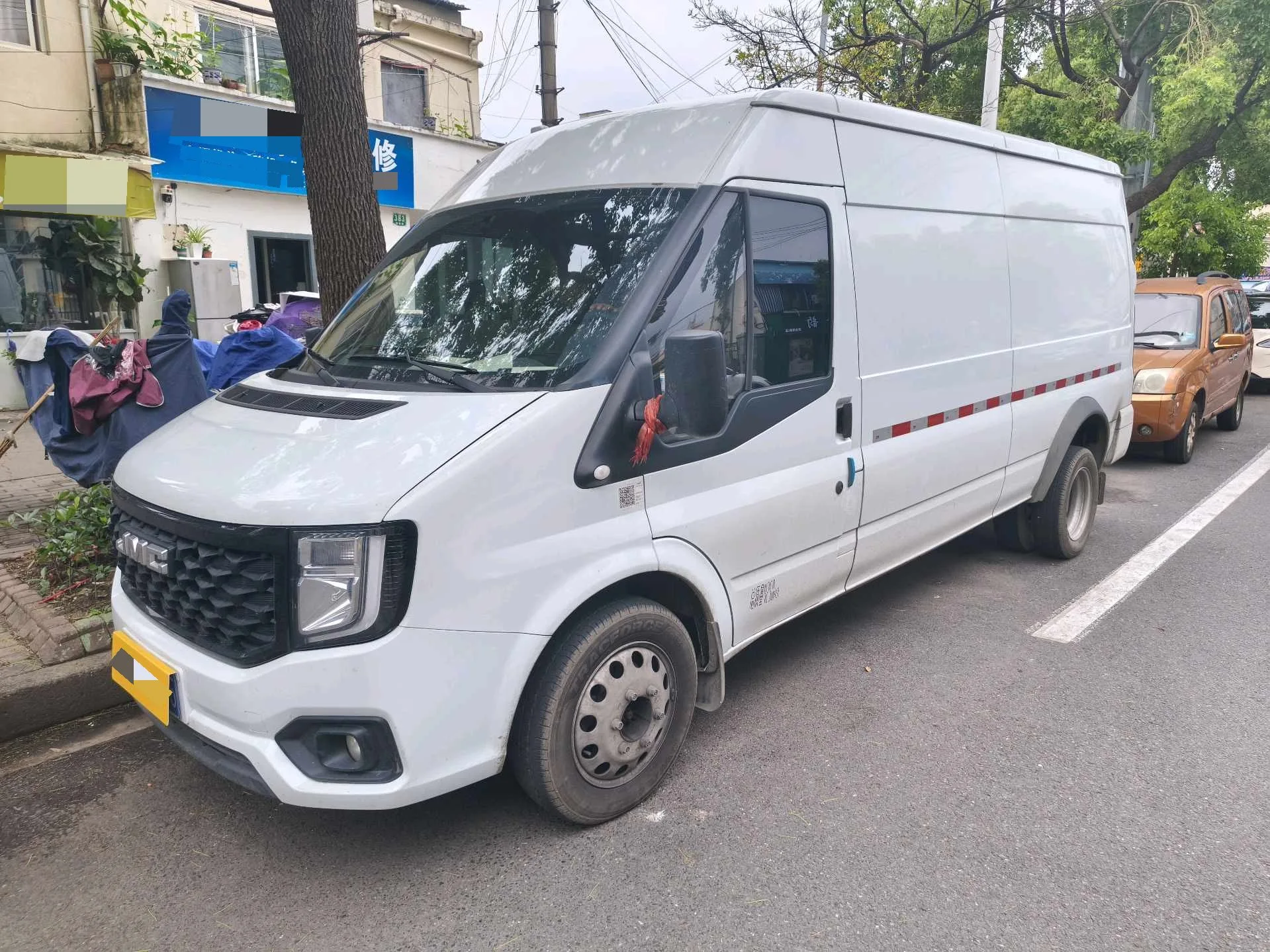 Jiangling Fushun 2023 2.0T Automatic Long Wheelbase Medium-High Roof Commercial Van (3 Seats)