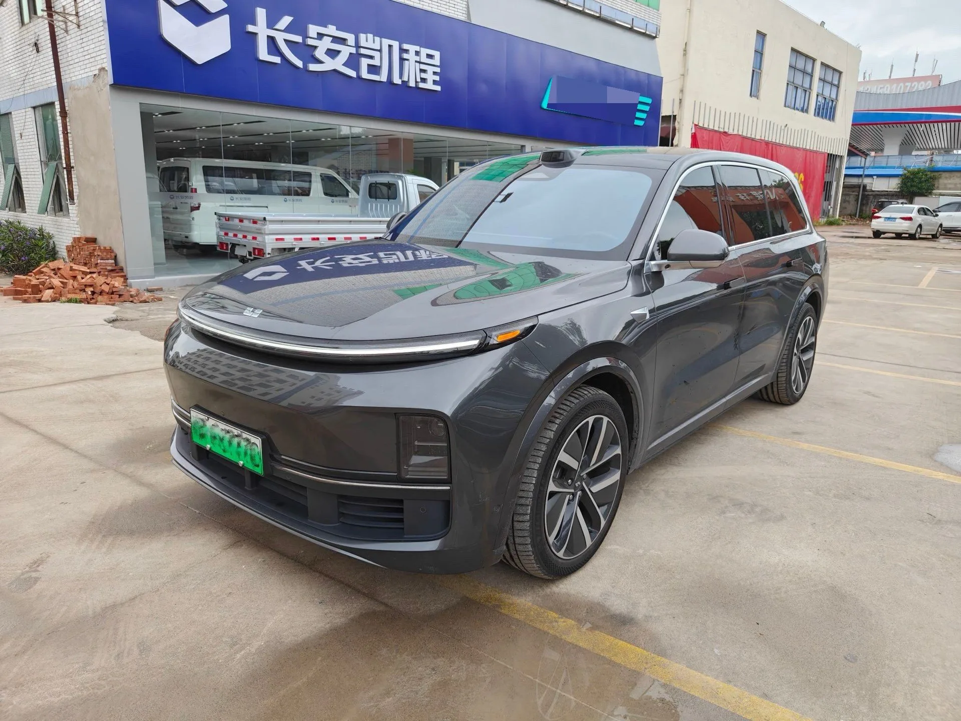 Li Auto L9