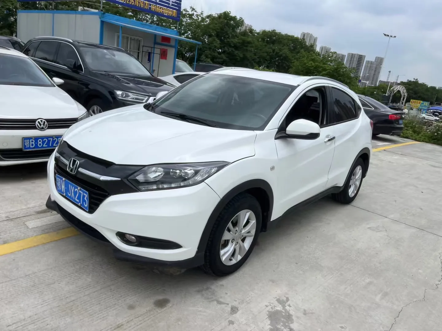 Vezel 2018 1.5L CVT 2WD Tech Elite