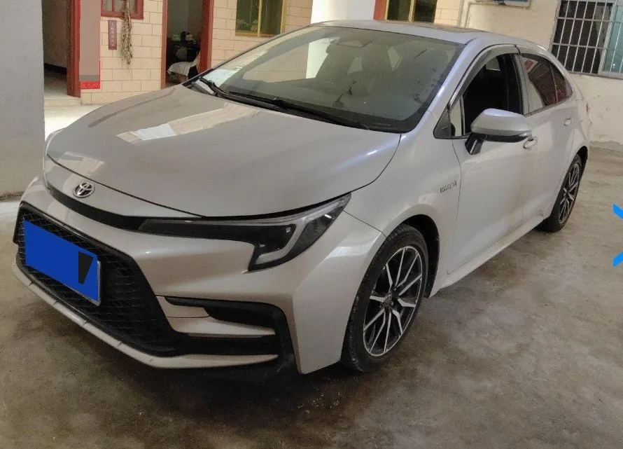 Toyota 2023 Corolla Hybrid 1.8 CVT Intelligent Electric Hybrid Sport Edition Automatic Transmission