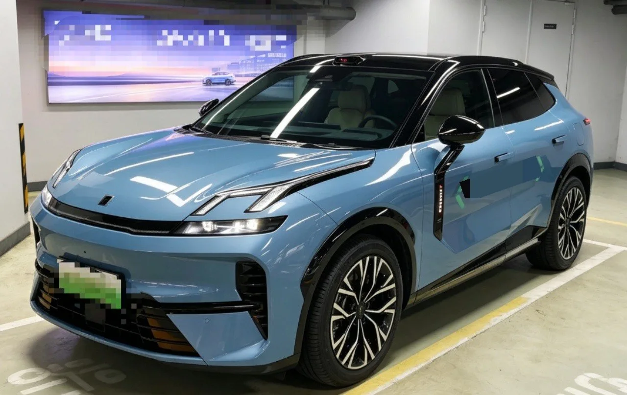 Lynk & Co 2026 Model 08 EM-P 1.5T 210 AWD Performance Ultra H7 Automatic