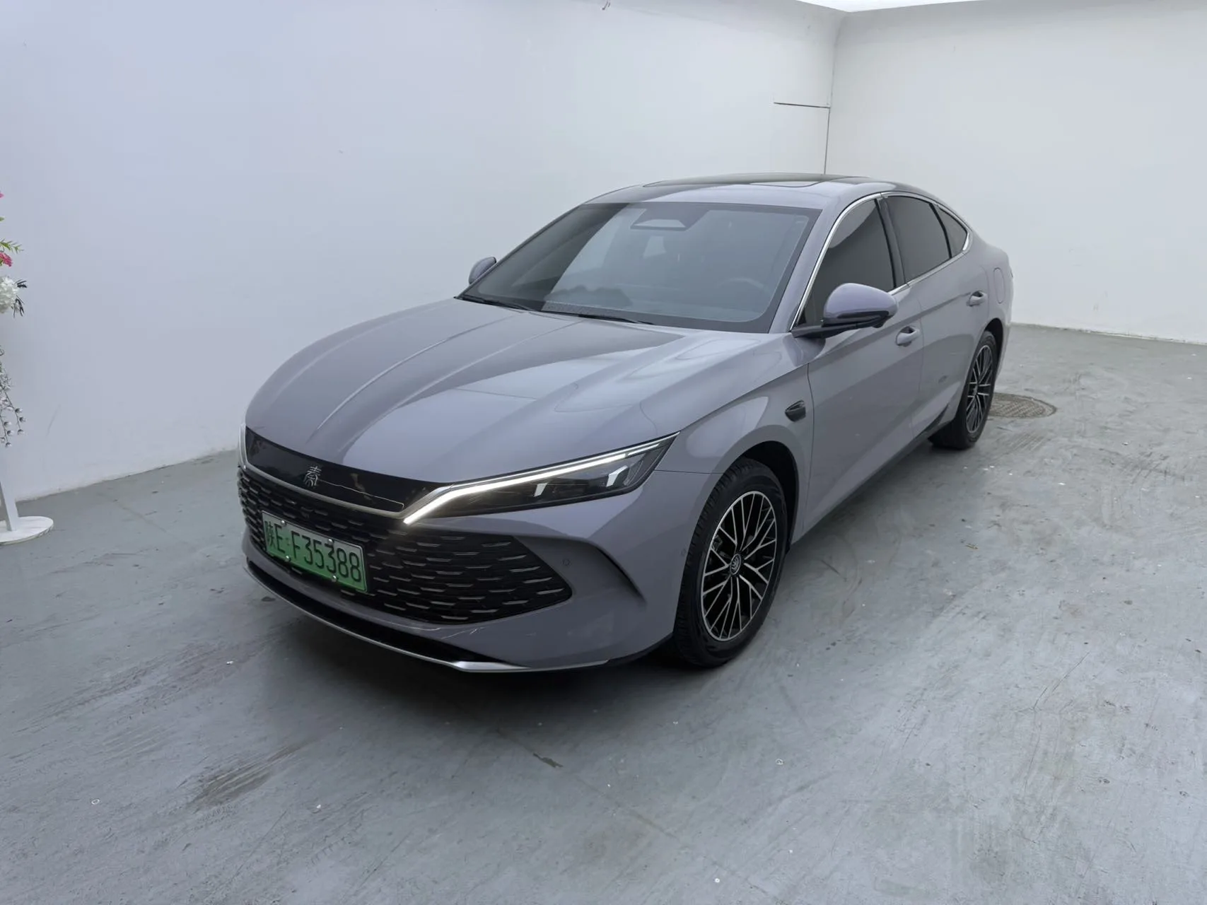 BYD 2026 Qin L DM-i 1.5 CVT 210KM Yunnian Edition Automatic Transmission