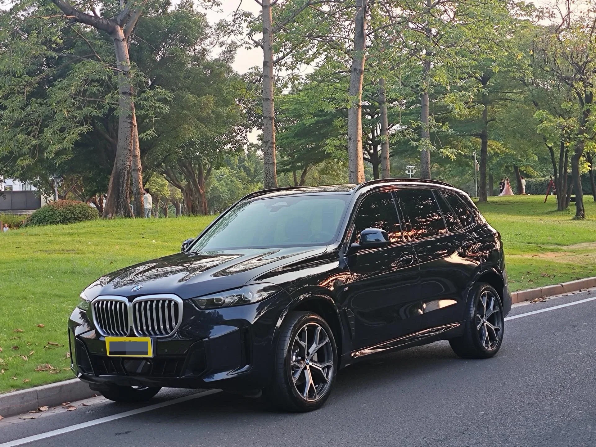 2023 BMW X5 xDrive30Li 48V 2.0T Luxury M Sport Package Automatic