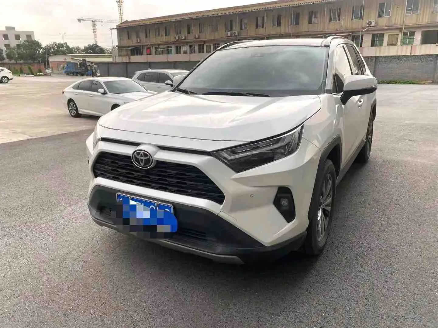 Toyota 2023 RAV4 2.0 CVT 2WD Fashion Plus Edition Automatic