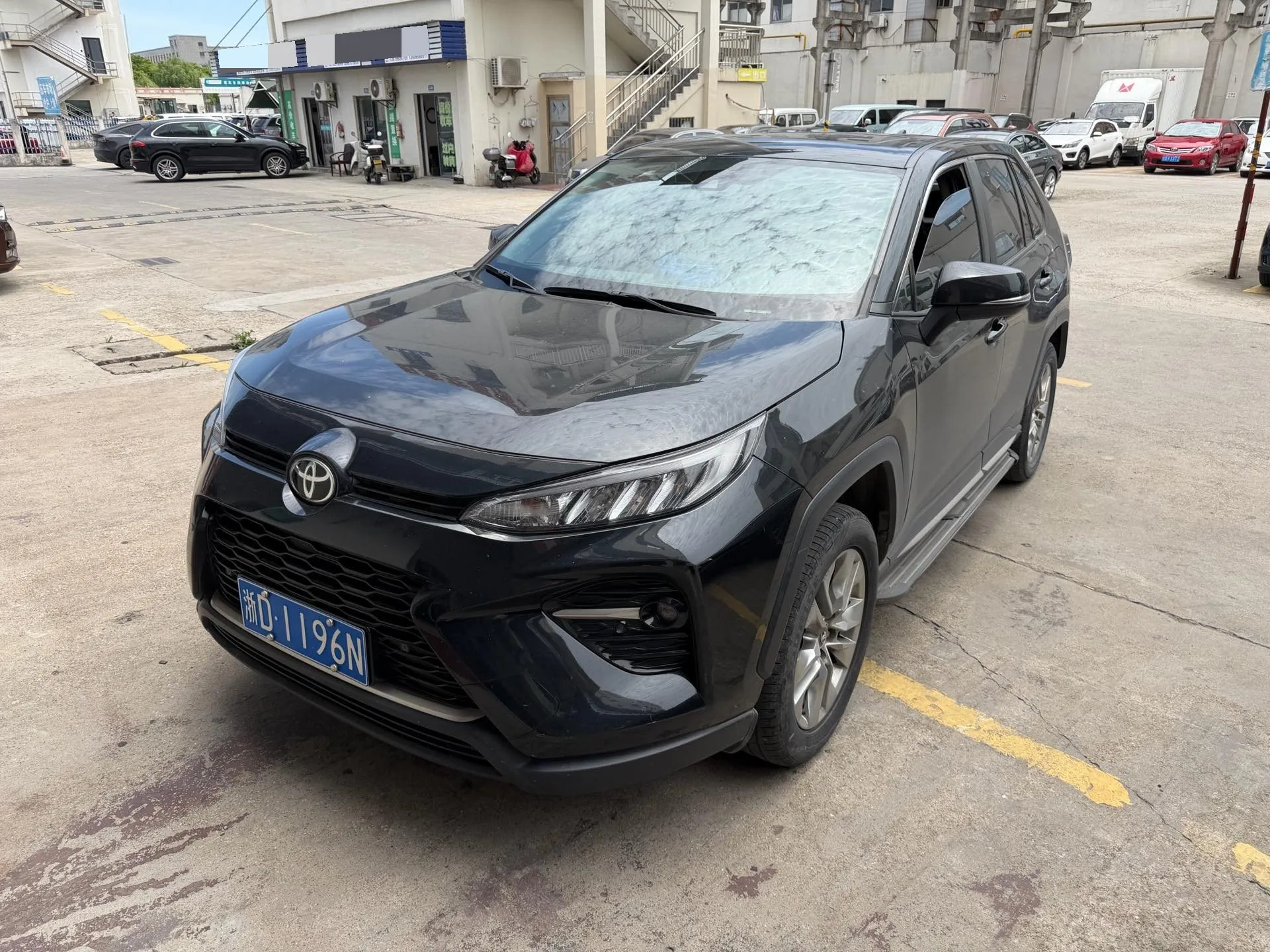 2021 Toyota RAV4 2.0L CVT 4WD Luxury Edition